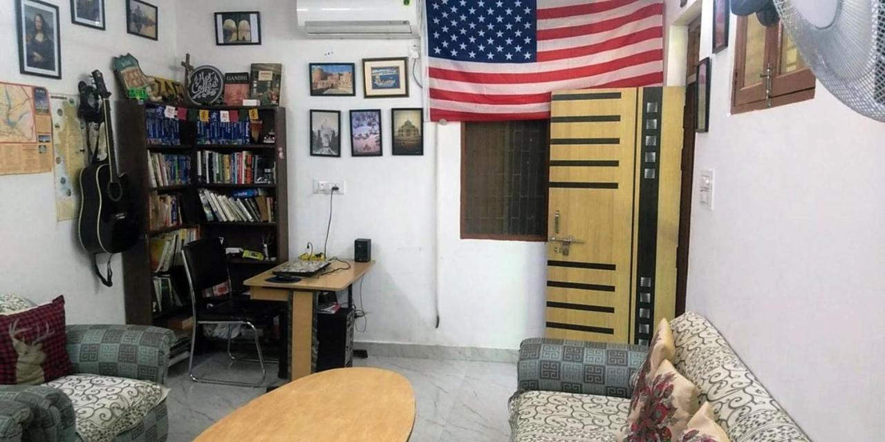 Zigzag Homestay Agra  Exteriör bild