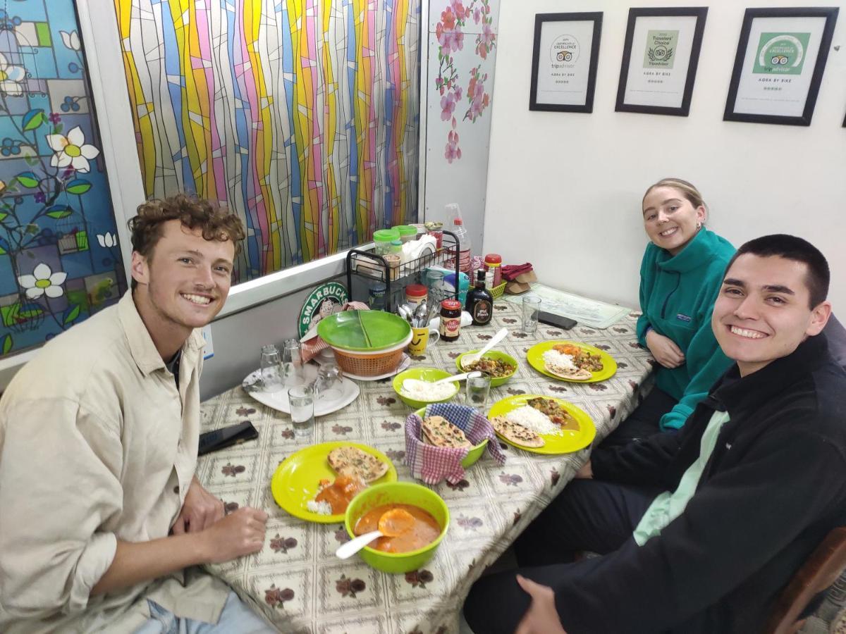 Zigzag Homestay Agra  Exteriör bild