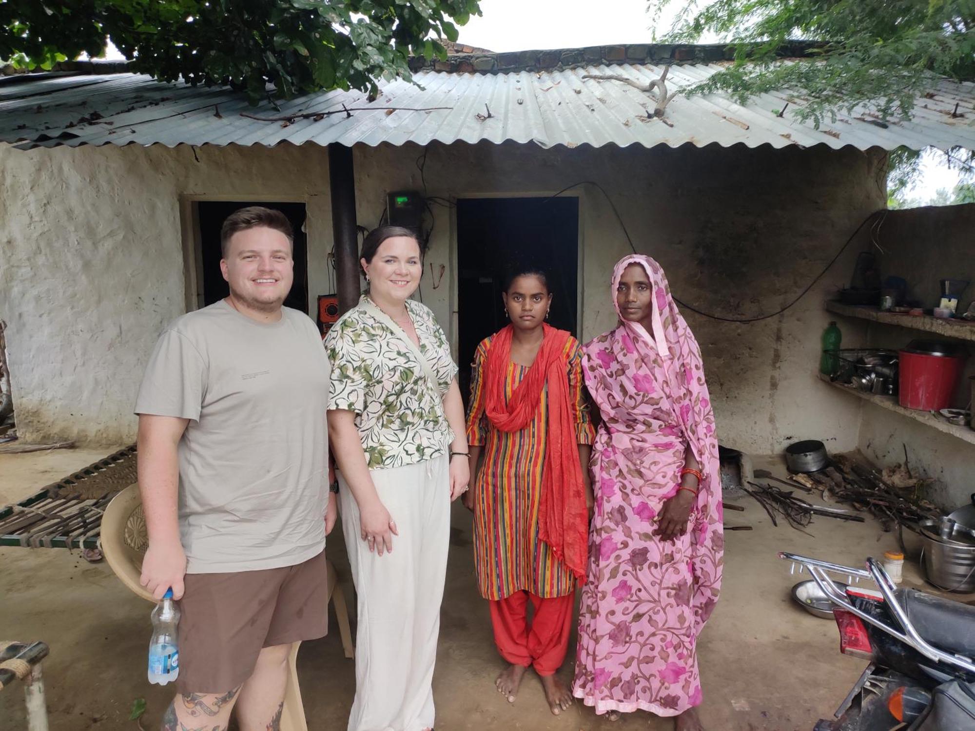 Zigzag Homestay Agra  Exteriör bild