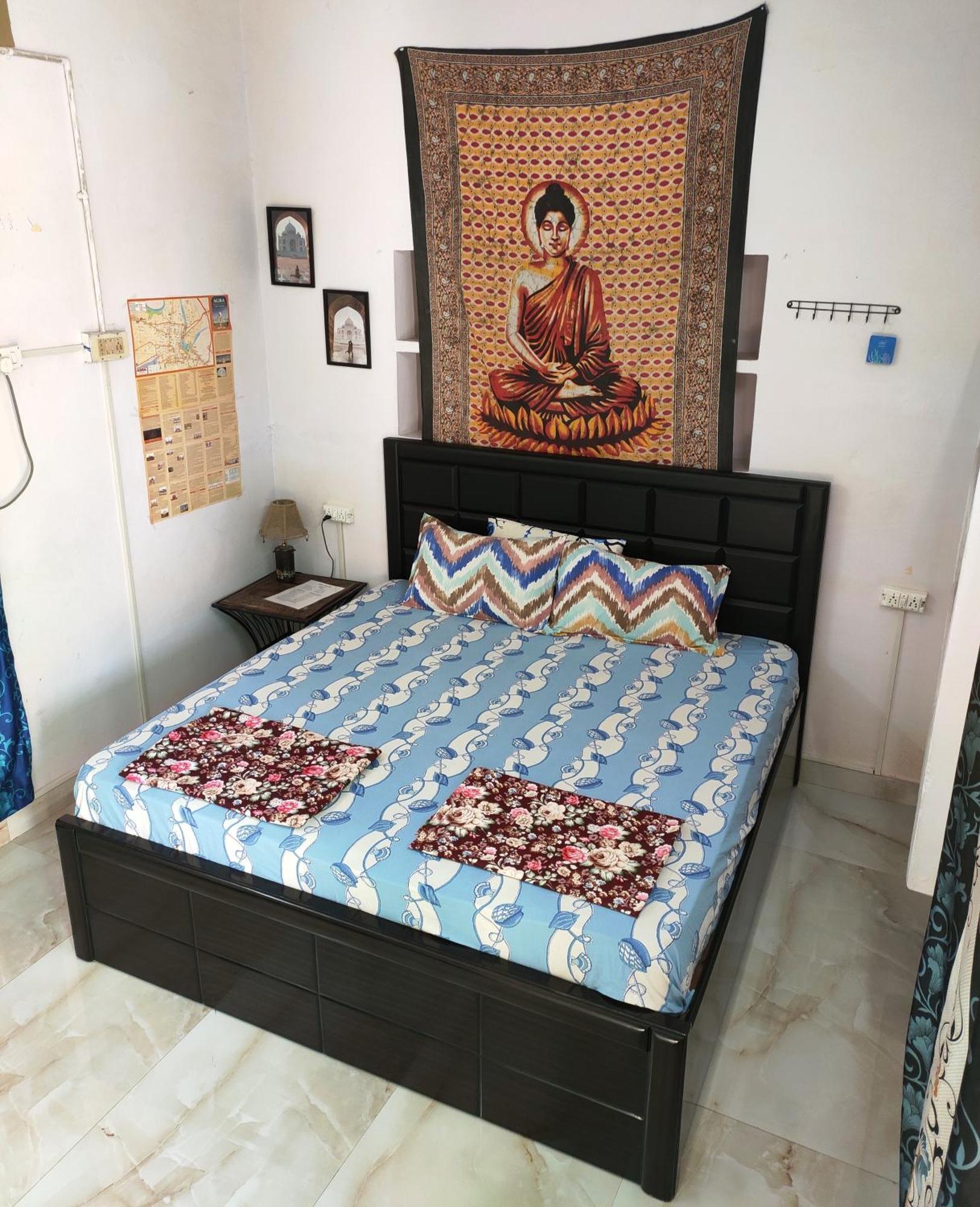 Zigzag Homestay Agra  Exteriör bild